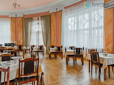  Санаторий &laquo;им. С.М. Кирова&raquo; Кисловодск. Cтоловая